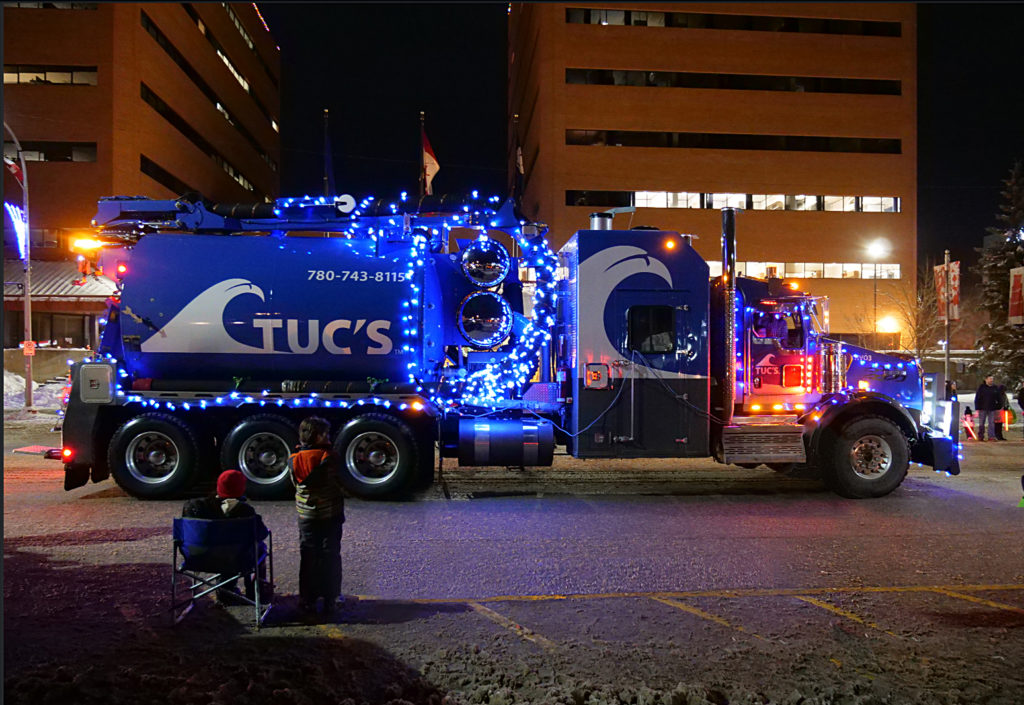 tucschristmastruck2017